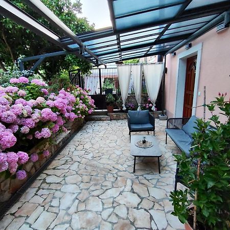 Vacation House Orange Veli Lošinj 外观 照片