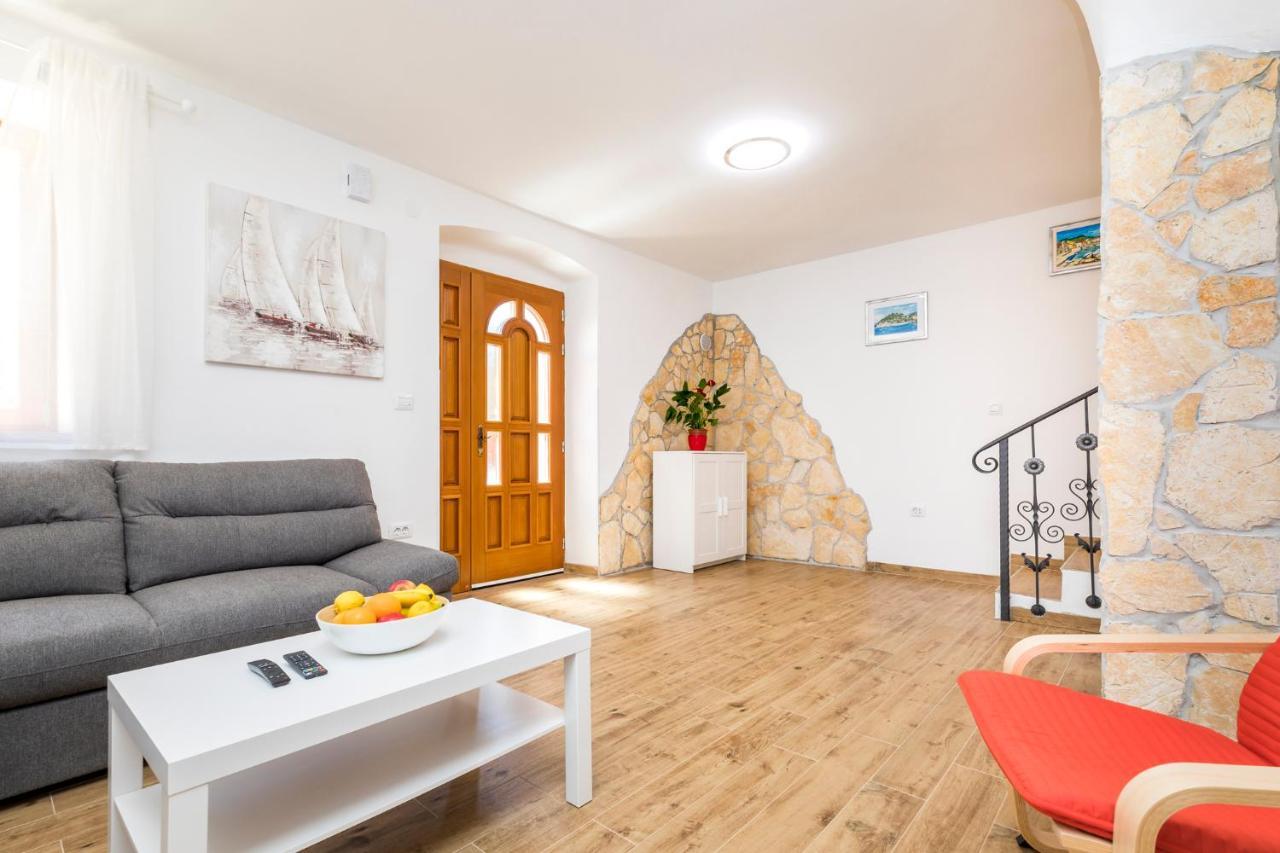 Vacation House Orange Veli Lošinj 外观 照片