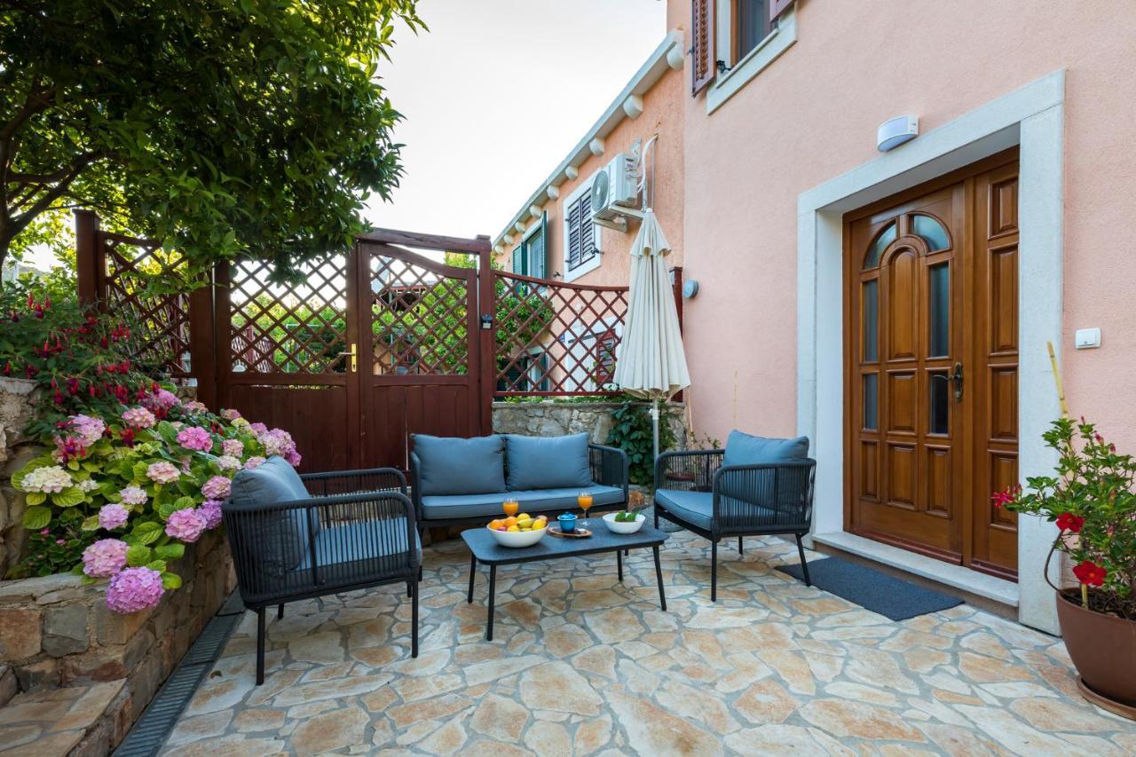 Vacation House Orange Veli Lošinj 外观 照片
