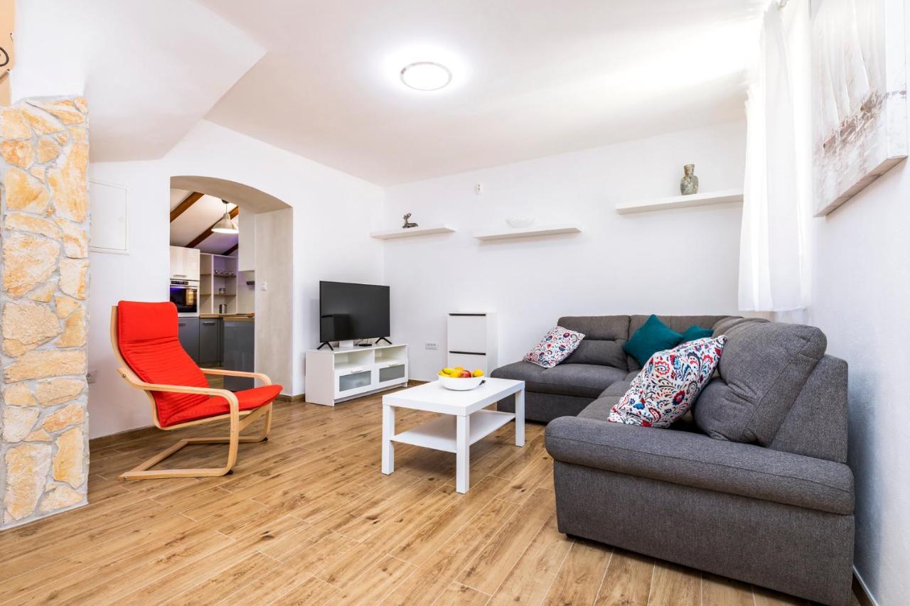 Vacation House Orange Veli Lošinj 外观 照片